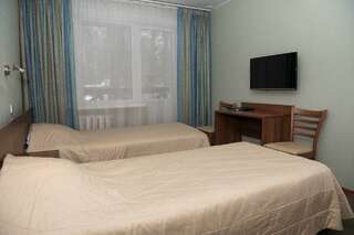 Гостиница Солотча Солотча Бюджетный номер с двумя раздельными кроватями, вид на территорию, 1 корпус-1